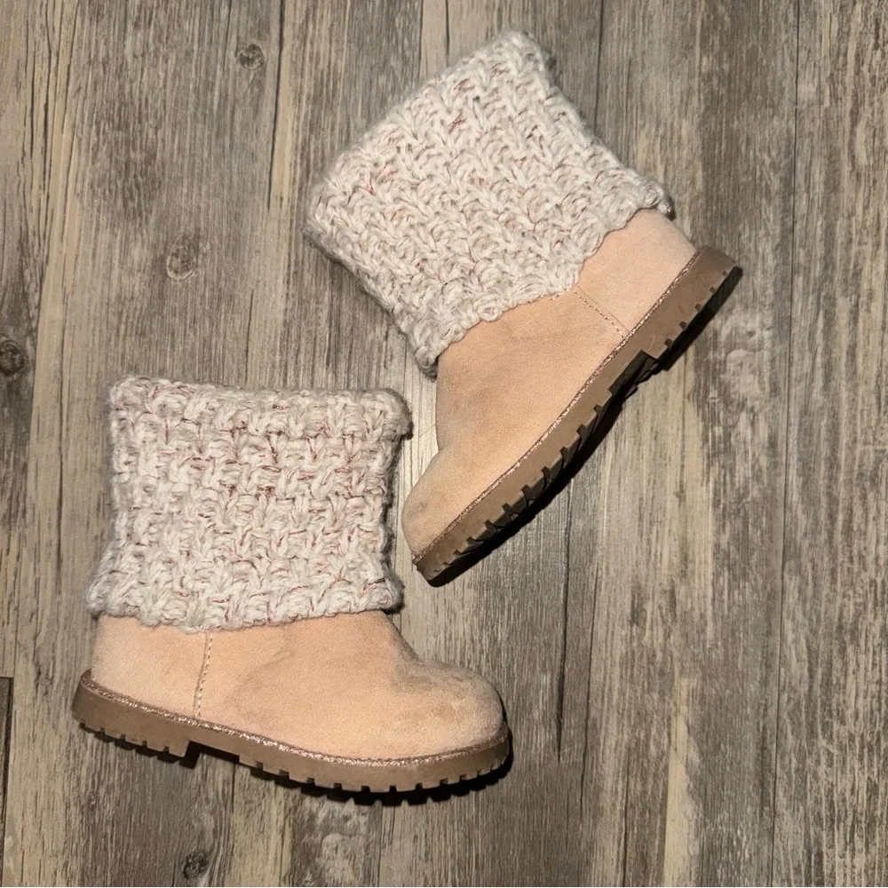 Cat & Jack Tan and Cream Kids Boots